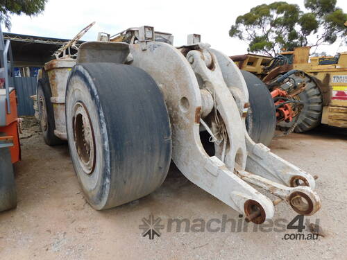 CATERPILLAR ELPHINSTONE R2900G LHD UNDERGROUND LOADER