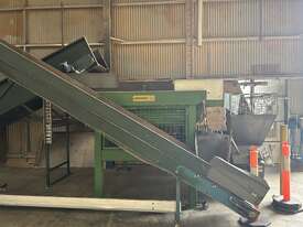 Screen, hopper and auger - picture0' - Click to enlarge