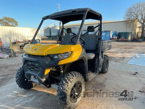 2021 CAN AM DEFENDER HD8 BUGGY.