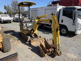 Komatsu PC18MR-3 - picture0' - Click to enlarge