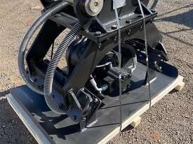 Hydraulic Plate Compactor Excavator Attachment - picture0' - Click to enlarge