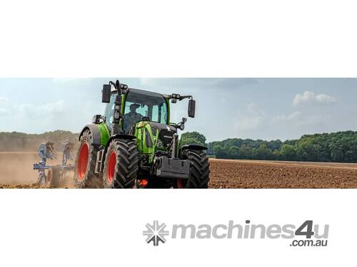 caption Fendt 500 Vario Tractor
