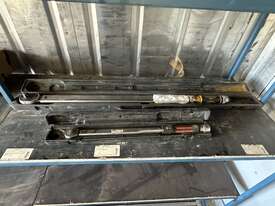 2 x Torque Wrenchs - picture0' - Click to enlarge