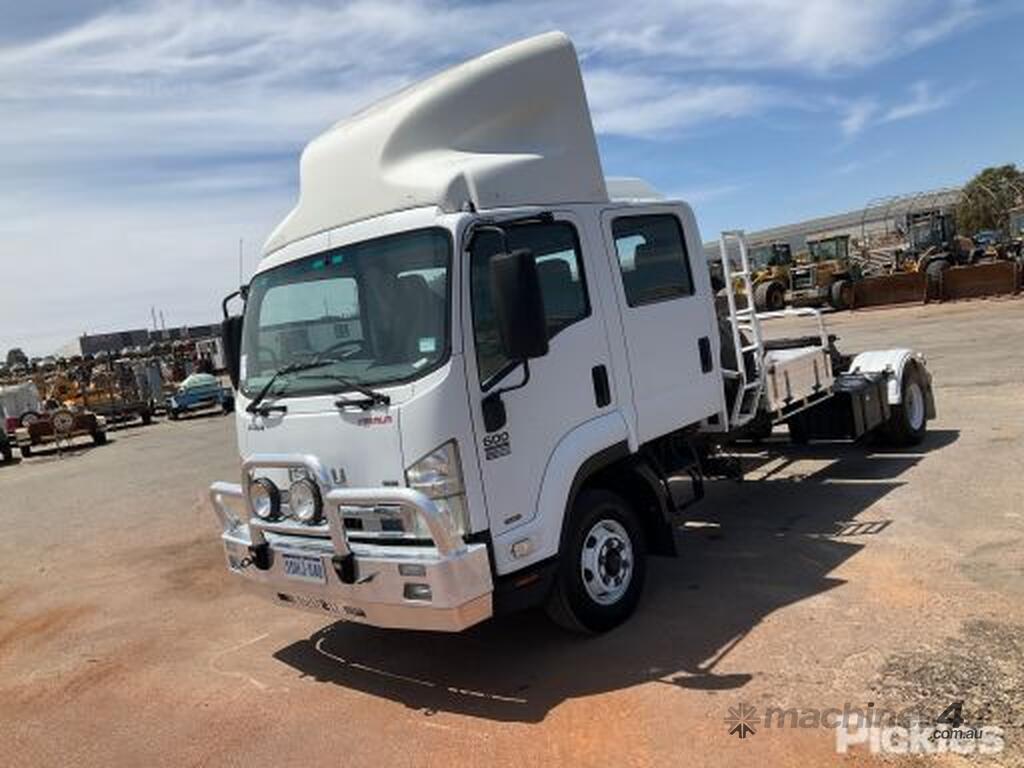 Buy Used 2009 Isuzu Frr600 Tipper Trucks In Bibra Lake Wa