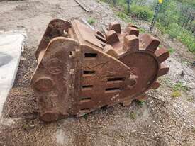 Excavator Compaction Wheel - picture0' - Click to enlarge