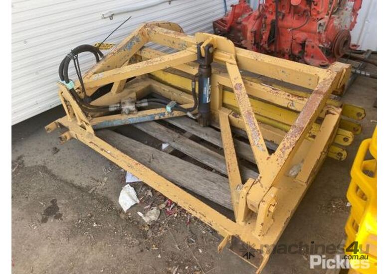 Used Various Fork Attachments Forklift Slippers Pole Grab Forklift ...