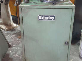 Brierley ZB32 Drill Grinding Machine - picture0' - Click to enlarge