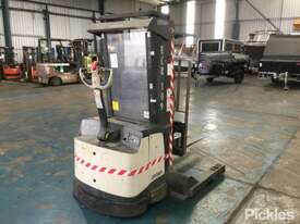 Crown SHR5520 Walk Behind Forklift - picture1' - Click to enlarge