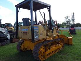 Komatsu D21  Dozer - picture2' - Click to enlarge