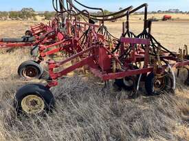 Bourgault 8800 82 Tynes 50ft - picture2' - Click to enlarge