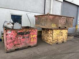 7x Assorted Steel Skip Bins - picture0' - Click to enlarge