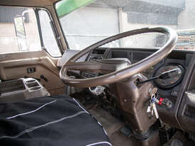 05/1988 Hino GD 166L Tray Back 2d Cab Chassis Truck White Diesel 6.0L - picture2' - Click to enlarge