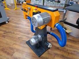 Metal Linisher, Unbranded, 75mm Wide Belt, Integrated Dust Extraction, Inclinable Belt, 415V Hardwir - picture0' - Click to enlarge