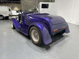 1932 Ford Hot Rod - picture2' - Click to enlarge