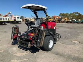 Toro ReelMaster 7000D Ride On Mower (Out Front) - picture1' - Click to enlarge