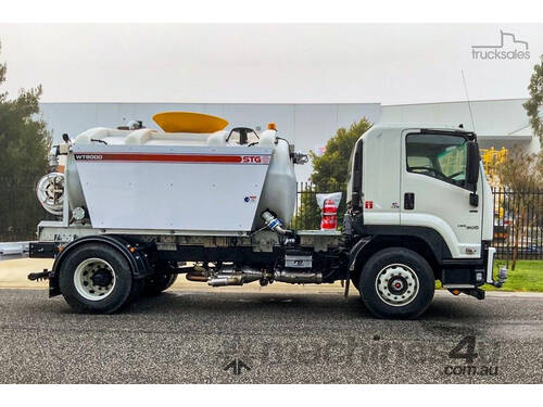 Isuzu FSR 140/120-260 Water truck Truck