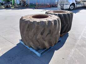 2 x Valmet Forwarder 890.3 Wide Flotation Rims & Tyres - picture2' - Click to enlarge