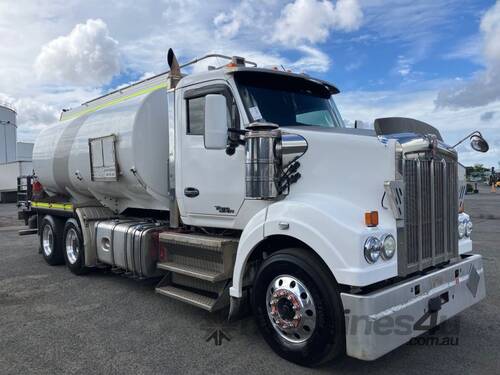 2018 Kenworth T610SAR Fuel Tanker