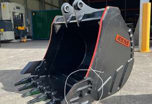 AUSTRALIAN MADE Heavy Duty 750W GP bucket 10T Excavators
