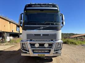 2016 Volvo FH16 Prime Mover - picture0' - Click to enlarge