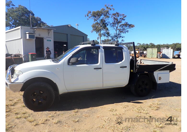 caption Nissan Navara 4x4 dual cab ute