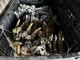 1050 x Brass Sprinkler Heads 5/32 Jets plus 300 Assorted Sprinklers - picture0' - Click to enlarge