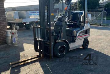 Nissan   1.5 Tonne Forklift