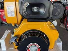 Keenpenz 10hp Diesel Electric Start Motor (as new) - picture0' - Click to enlarge