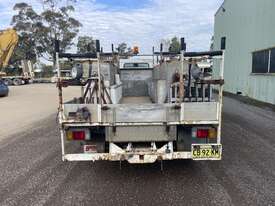 2007 Isuzu N5 NP400 (4x2) Service Truck - picture2' - Click to enlarge