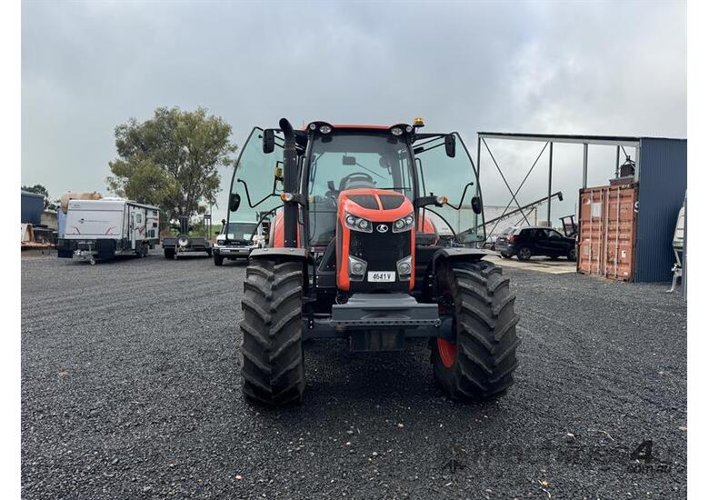 caption KUBOTA M7 DELUXE