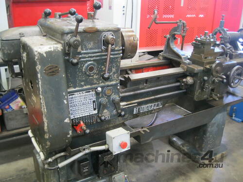caption Nuttall Australian Made 1 metre DBC Lathe