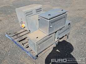 Hydraulic Pumps, Air Compressors in Stainless Steel Boxes (5 of)  - picture0' - Click to enlarge