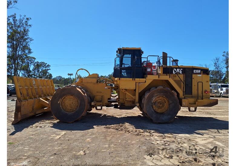 2005 Caterpillar 836H Compactor (Land Fill)