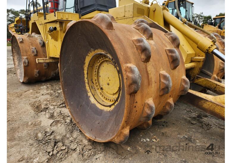 2005 Caterpillar 836H Compactor (Land Fill)