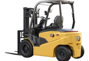 CATERPILLAR EP25CB-T 4 Wheel Electric Container Mast CATERPILLAR EP25CB-T 4 Wheel Electric Container Mast