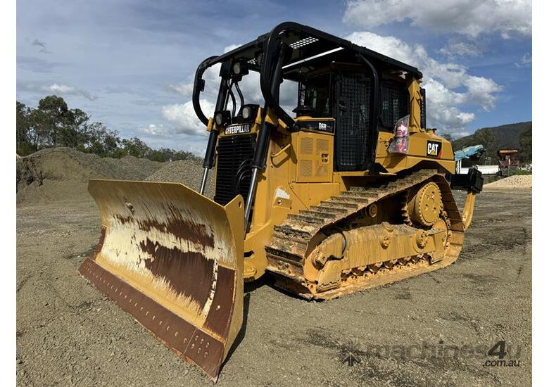 caption 2005 CATERPILLAR D6R DOZER