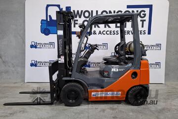 Wollongong Forklift: 2016 Toyota 1.8T LPG, 3-Stage Container Mast, 4.7m Lift!