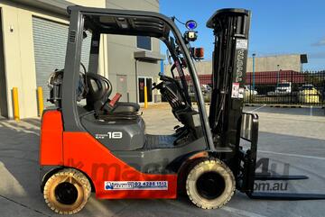 Wollongong Forklift: 2015 Toyota 1.8T LPG, Non-Marking Tyres, 3 Stage Container Mast, 4.7m Lift!