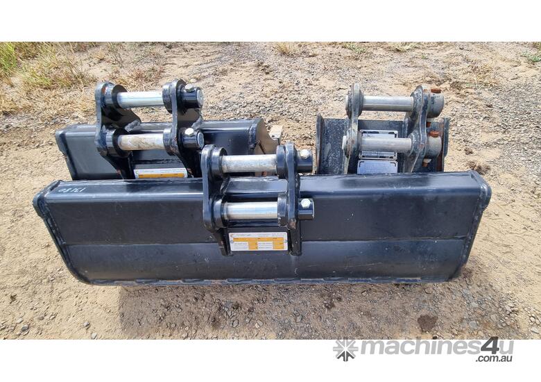 3x Bucket pack for 1.7t Excavator