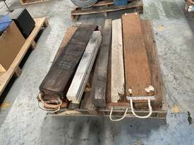 Assorted Pallet of Gluts - picture0' - Click to enlarge