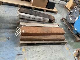 Assorted Pallet of Gluts - picture1' - Click to enlarge