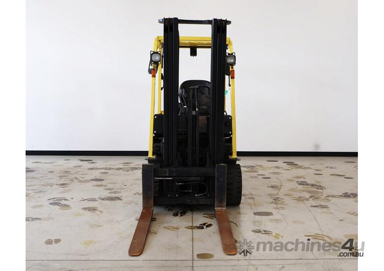 caption HYSTER H1.8TX