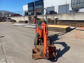 2018 Kubota K008-3  - picture1' - Click to enlarge