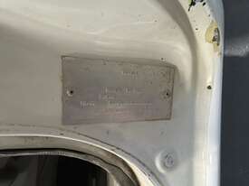 2007 Toyota Hilux Workmate (4x2) Single Cab Ute (MY05) - picture0' - Click to enlarge