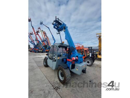 Genie GTH2506 2014 2.5T / 5.8 Compact Telehandler - 4WD Diesel