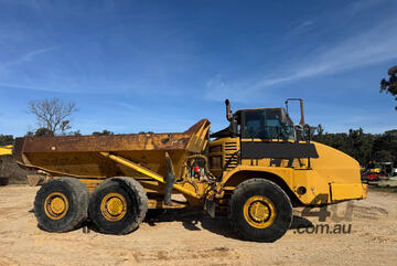 Caterpillar 725 Articulated Off Highway Truck