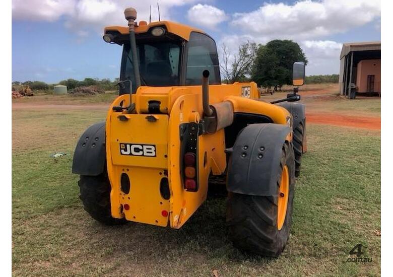 caption 2019 JCB 541-70 AGRI SUPER TELEHANDLER