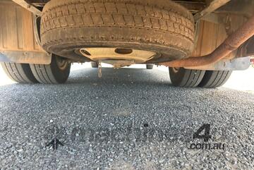 Fuso 2015   Rosa Bus