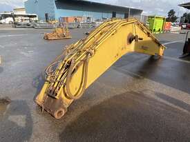 Komatsu Excavator Arms - picture0' - Click to enlarge