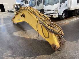 Komatsu Excavator Arms - picture1' - Click to enlarge